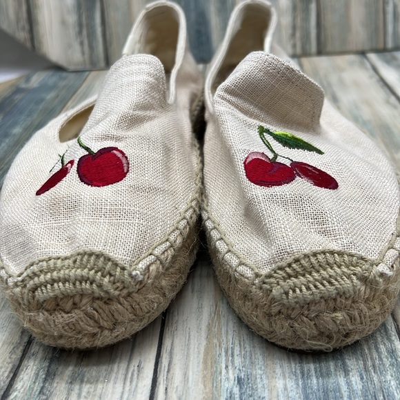 ⭐️Soludos Cherry Embroidered Womens Linen Flat Slip On Espadrilles Shoes 10 - Picture 10 of 12